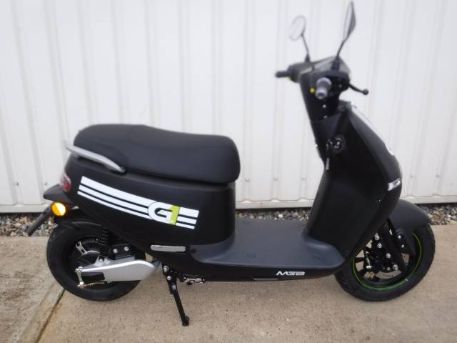 Mgb G1 Long Range Scooter Electric Black