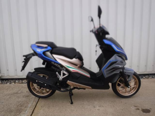 Mondial Imola Scooter Petrol Blue/red/white