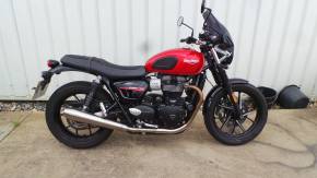 TRIUMPH STREET TWIN 2021  at C & A Superbikes Kings Lynn