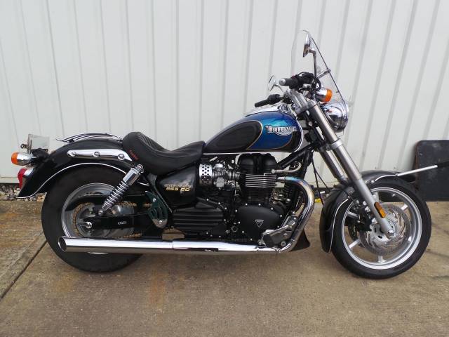 Triumph Speedmaster 865 SPEED MASTER 865 Custom Cruiser Petrol Black/blue