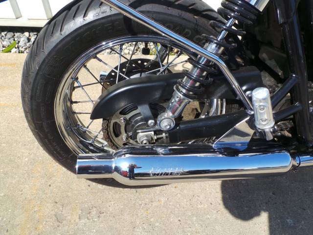 2018 Triumph Bonneville T100 Black BONNEVILLE T100