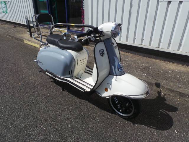 2023 Royal Alloy TG 300 TG 300 LC E5