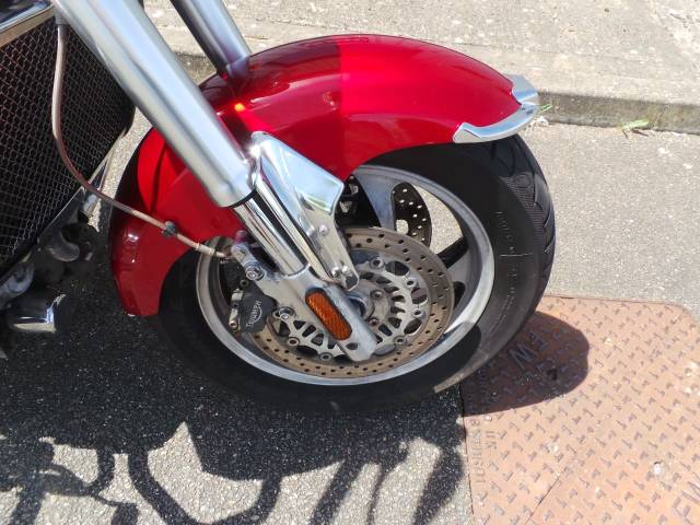 2005 Triumph Rocket 0