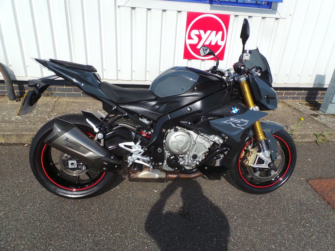 2018 BMW S1000R
