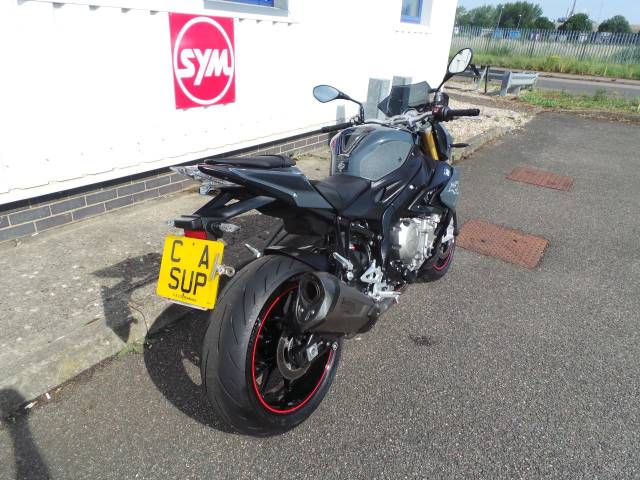 2018 BMW S1000R S 1000 R